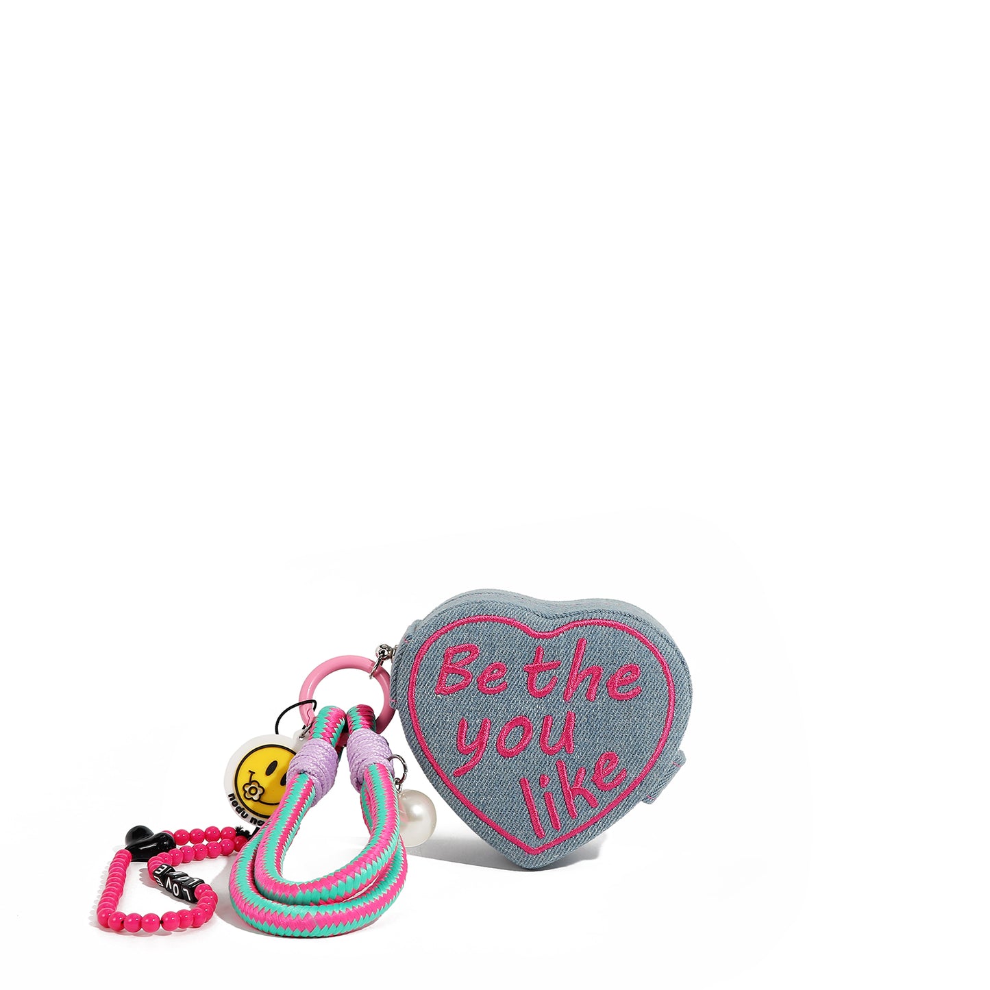 CHARM DE JOYERO CON FORMA DE CORAZÓN