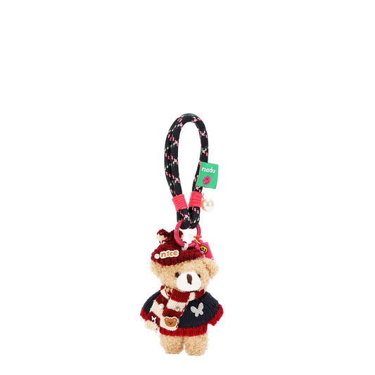 Amuleto de Bella Bear listo para el invierno